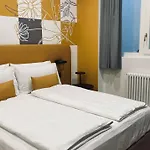 House Of Bruno - No Reception
