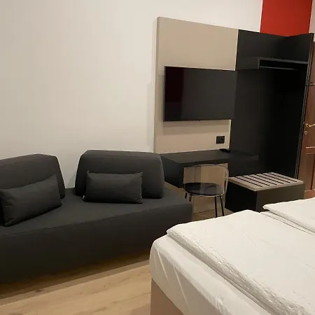 House Of Bruno - Only Self Check-in Guest house