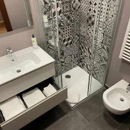 House Of Bruno - No Reception *