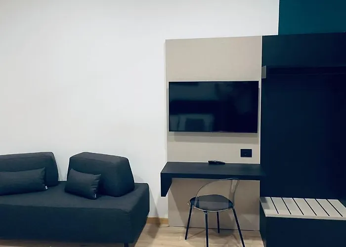 House Of Bruno - No Reception